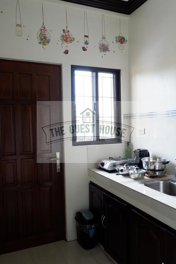 The Guest House Лусена Екстер'єр фото